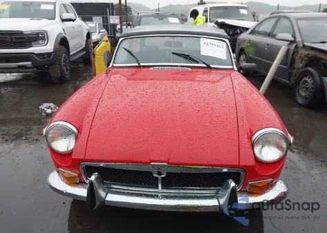 1972 Mg Midget z USA, uszkodzony, nr VIN GHN5UC277494G